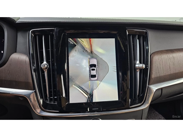 Volvo S90 Ultra-Bright* DISTRONIC* 360* ОБДУХВАНЕ* МАСАЖИ* - автомобили, коли, обяви за нови и употребявани 13