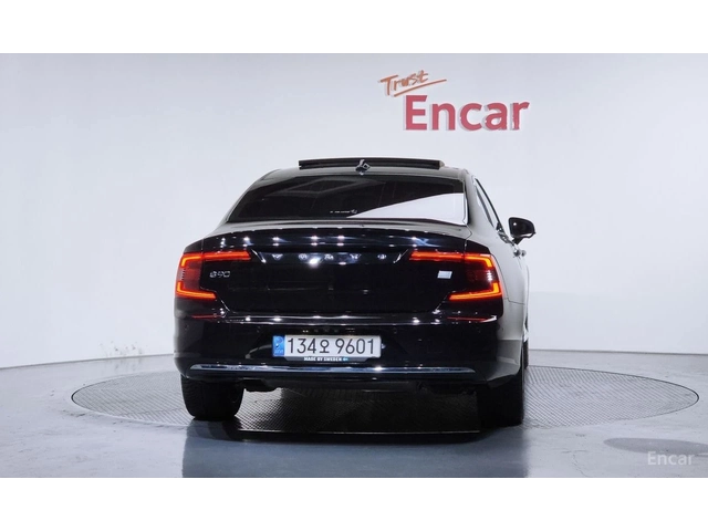 Volvo S90 T8* AWD* HYBRID* INSCRIPTION* ОБДУХВАНЕ* ДИСТРОНИК - автомобили, коли, обяви за нови и употребявани 3