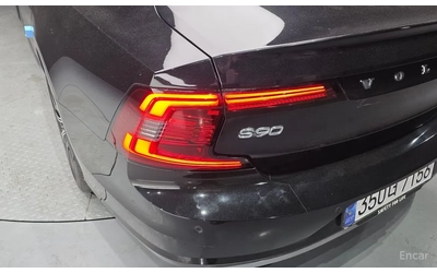 Volvo S90 B5* Ultimate Bright* AWD* 360* B AND W* - автомобили, коли, обяви за нови и употребявани 16