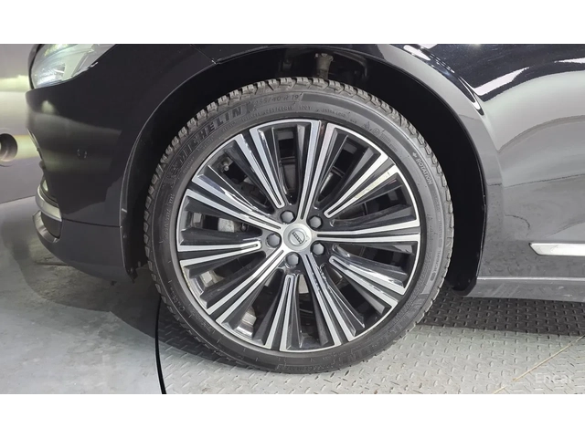 Volvo S90 B5* Ultimate Bright* AWD* 360* B AND W* - автомобили, коли, обяви за нови и употребявани 4