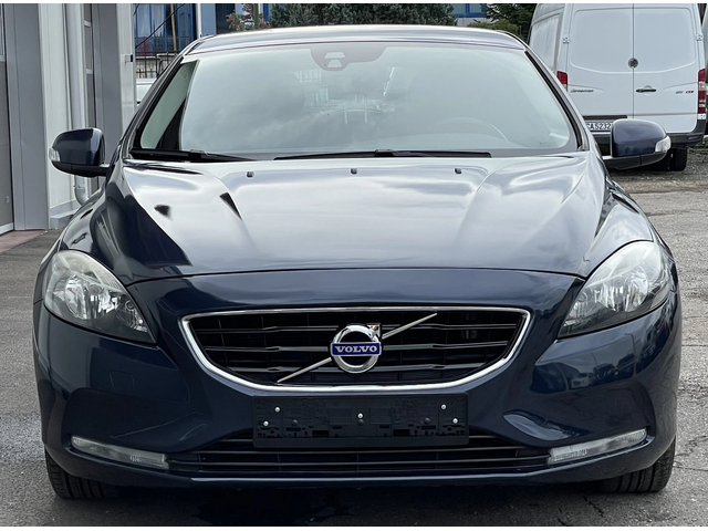 Volvo V40 Реален пробег - автомобили, коли, обяви за нови и употребявани 7