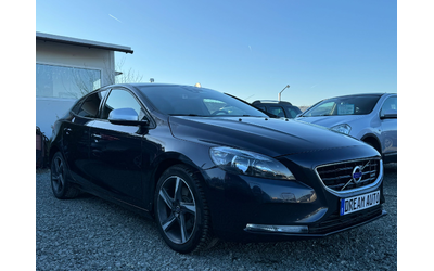 volvo-v40-2-0-d2 - 2