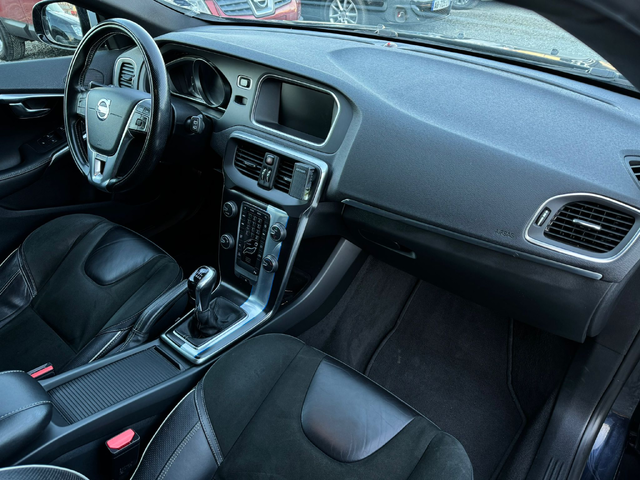 Volvo V40 2.0 D2ㅤ ㅤ ㅤ ㅤ ㅤ - автомобили, коли, обяви за нови и употребявани 9