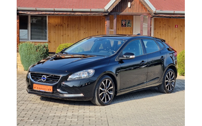 volvo-v40 - 0