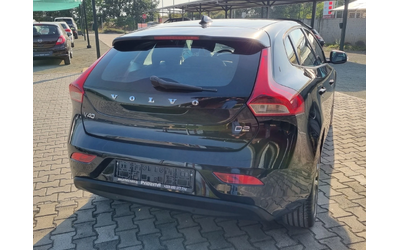 Volvo V40 1.6дизел 114к.с. - автомобили, коли, обяви за нови и употребявани 7