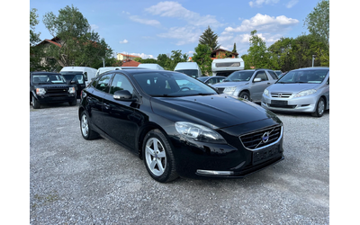 volvo-v40 - 2