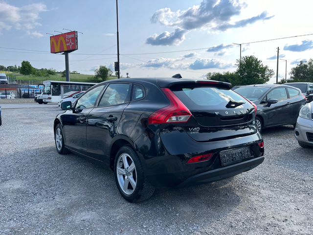 Volvo V40 D2 1.6D EURO 5B - автомобили, коли, обяви за нови и употребявани 4