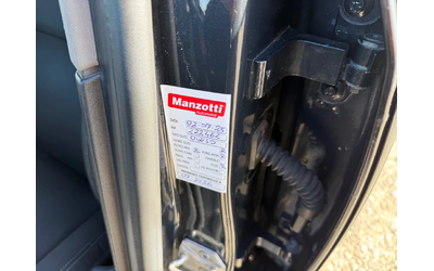 Volvo V40 2.0 D - автомобили, коли, обяви за нови и употребявани 15