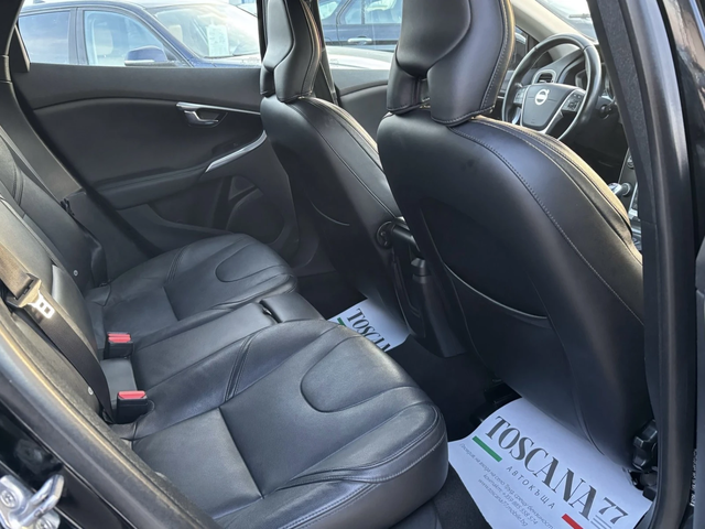 Volvo V40 1.6 D2* 114к.с.* Кожа* Euro 5b* Лизинг - автомобили, коли, обяви за нови и употребявани 7