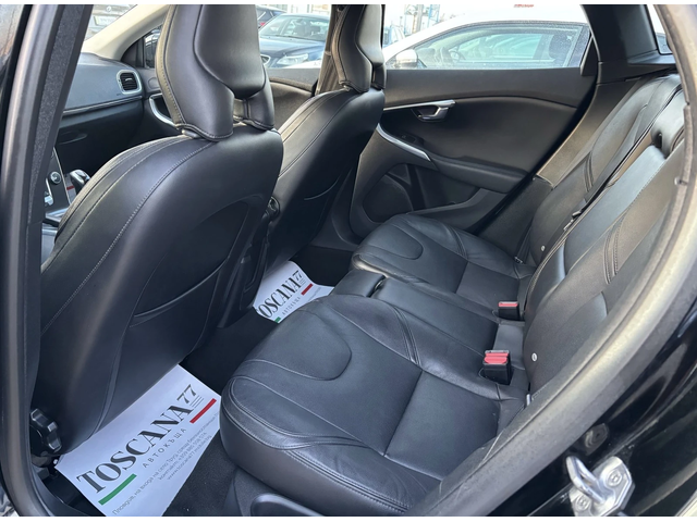 Volvo V40 1.6 D2* 114к.с.* Кожа* Euro 5b* Лизинг - автомобили, коли, обяви за нови и употребявани 8