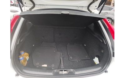 Volvo V40 1.5i* АВТОМАТИК* LED/XENON* NAVI* EURO6D* - автомобили, коли, обяви за нови и употребявани 13