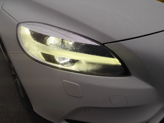 Volvo V40 1.5i* АВТОМАТИК* LED/XENON* NAVI* EURO6D* - автомобили, коли, обяви за нови и употребявани 15