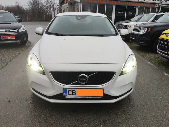 Volvo V40 1.5i* АВТОМАТИК* LED/XENON* NAVI* EURO6D* - автомобили, коли, обяви за нови и употребявани 1