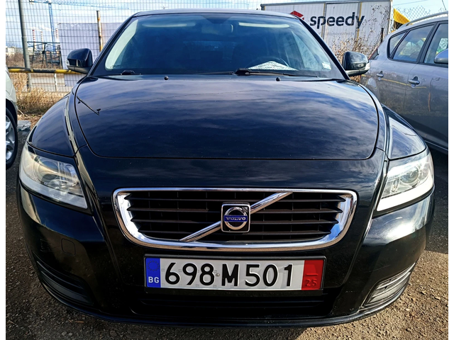 Volvo V40 1.6D4/platinum - автомобили, коли, обяви за нови и употребявани 3