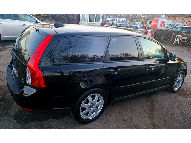 Volvo V40 1.6D4/platinum - автомобили, коли, обяви за нови и употребявани 5