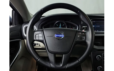 Volvo V40 1.6D - автомобили, коли, обяви за нови и употребявани 12