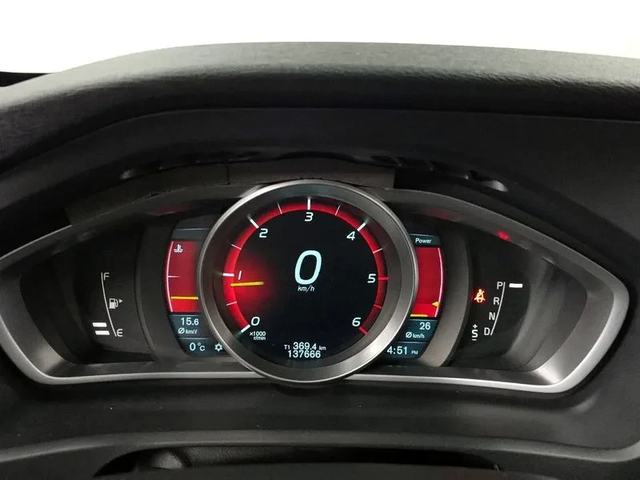 Volvo V40 1.6D - автомобили, коли, обяви за нови и употребявани 7