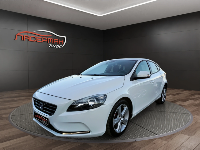 Volvo V40 1.6 D2 KINETIC - автомобили, коли, обяви за нови и употребявани 0