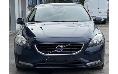 Volvo V40 Реален пробег - автомобили, коли, обяви за нови и употребявани 7
