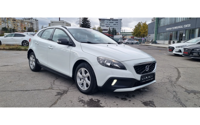 volvo-v40-cross-country - 0