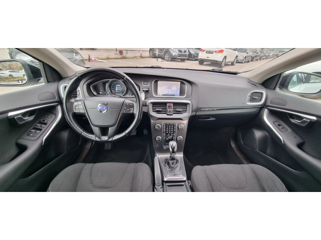 Volvo V40 Cross Country 1.6 D 114k.c UNIKAT ITALIA EURO 5B - автомобили, коли, обяви за нови и употребявани 11