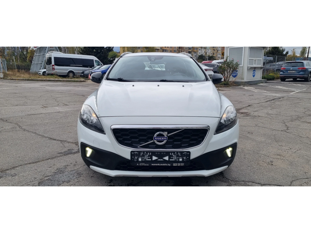 Volvo V40 Cross Country 1.6 D 114k.c UNIKAT ITALIA EURO 5B - автомобили, коли, обяви за нови и употребявани 1