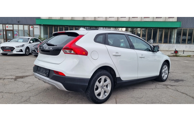 volvo-v40-cross-country - 3