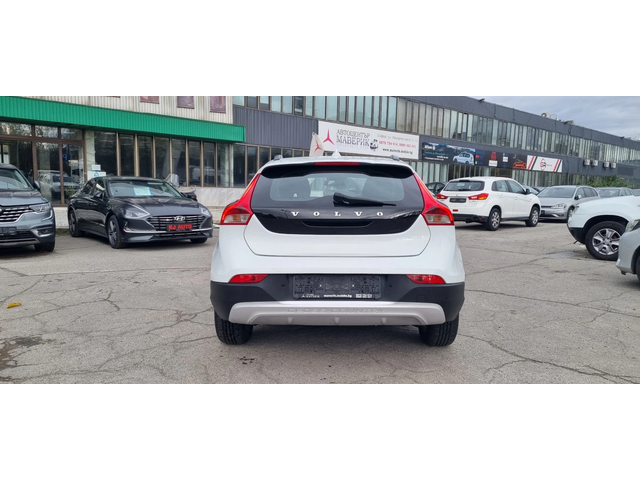 Volvo V40 Cross Country 1.6 D 114k.c UNIKAT ITALIA EURO 5B - автомобили, коли, обяви за нови и употребявани 4