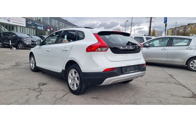 volvo-v40-cross-country - 5