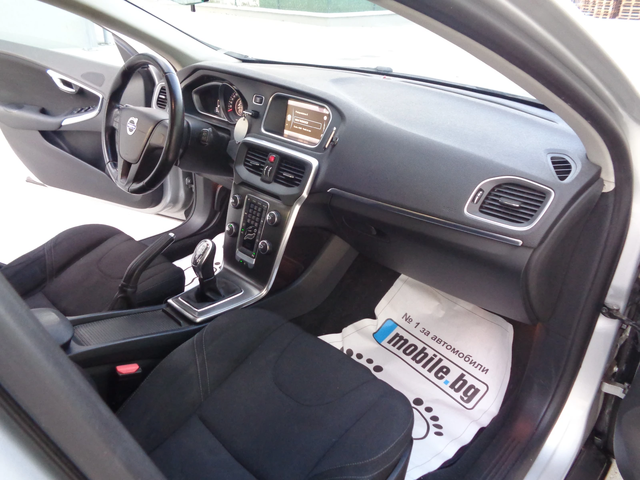 Volvo V40 Cross Country 1.6HDI-D2-115-BARTER-LIZING - автомобили, коли, обяви за нови и употребявани 11