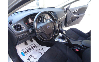 Volvo V40 Cross Country 1.6HDI-D2-115-BARTER-LIZING - автомобили, коли, обяви за нови и употребявани 9