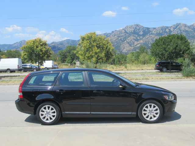 Volvo V50 2.0D 136ps 6ск - автомобили, коли, обяви за нови и употребявани 5