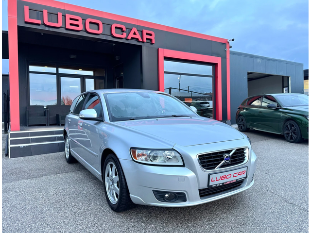 Volvo V50 2.0D-АВТОМАТИК - автомобили, коли, обяви за нови и употребявани 0
