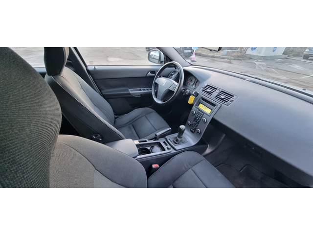 Volvo V50 1.6D 114k.c UNIKAT ITALIA EURO 5 - автомобили, коли, обяви за нови и употребявани 12