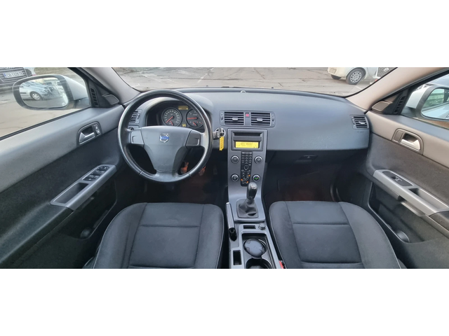 Volvo V50 1.6D 114k.c UNIKAT ITALIA EURO 5 - автомобили, коли, обяви за нови и употребявани 13