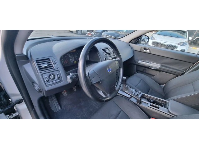Volvo V50 1.6D 114k.c UNIKAT ITALIA EURO 5 - автомобили, коли, обяви за нови и употребявани 7