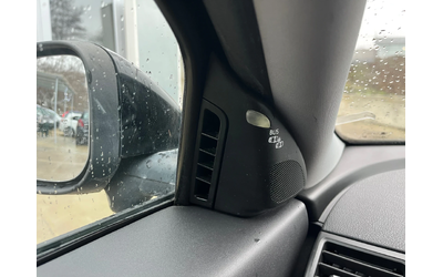 Volvo V50 1.6d - автомобили, коли, обяви за нови и употребявани 12