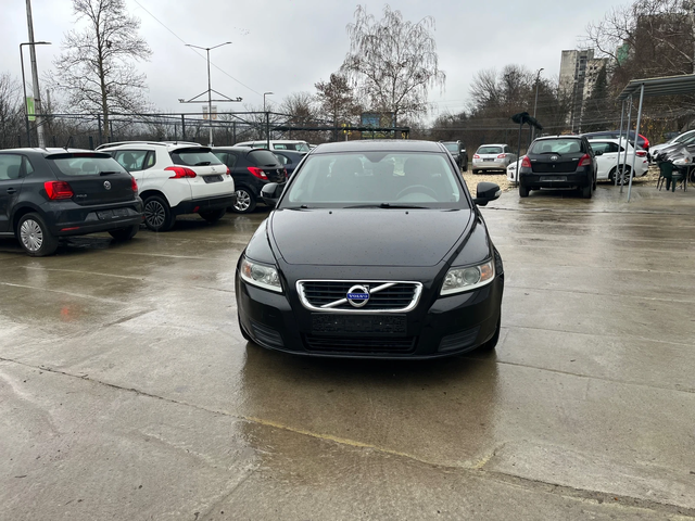 Volvo V50 1.6d - автомобили, коли, обяви за нови и употребявани 1