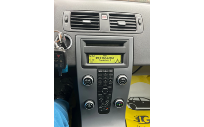 Volvo V50 1.6d - автомобили, коли, обяви за нови и употребявани 11