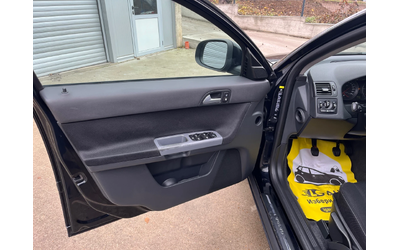 Volvo V50 1.6d - автомобили, коли, обяви за нови и употребявани 12