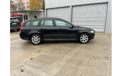 volvo-v50 - 4