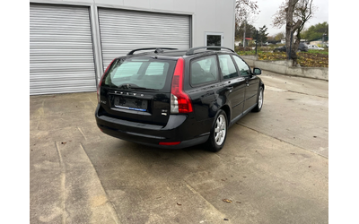 Volvo V50 1.6d - автомобили, коли, обяви за нови и употребявани 7