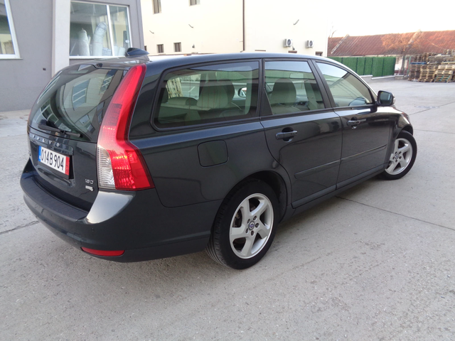 Volvo V50 1.6HDI-ЛИЗИНГ - автомобили, коли, обяви за нови и употребявани 3