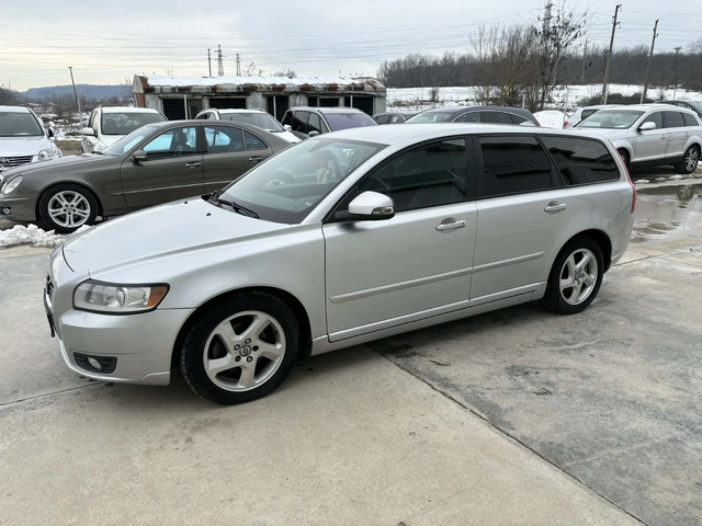 Volvo V50 1.6d 114k.c * D2* UNIKAT* - автомобили, коли, обяви за нови и употребявани 2