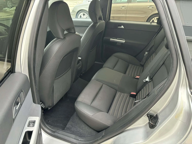 Volvo V50 1.6d 114k.c * D2* UNIKAT* - автомобили, коли, обяви за нови и употребявани 6