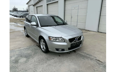Volvo V50 1.6d 114k.c * D2* UNIKAT* - автомобили, коли, обяви за нови и употребявани 9