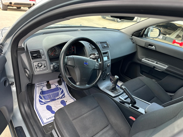 Volvo V50 1.6d D2-114k.c* UNIKAT* - автомобили, коли, обяви за нови и употребявани 7