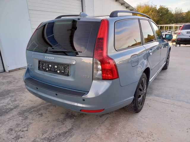 Volvo V50 2.0d * FACE* NOVA* UNIKAT* - автомобили, коли, обяви за нови и употребявани 12