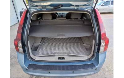 Volvo V50 2.0d * FACE* NOVA* UNIKAT* - автомобили, коли, обяви за нови и употребявани 13