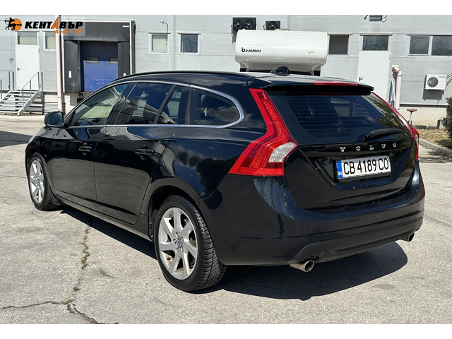 Volvo V60 2.4d 215 к.с./ГАРАНЦИЯ 6 МЕСЕЦА - автомобили, коли, обяви за нови и употребявани 2